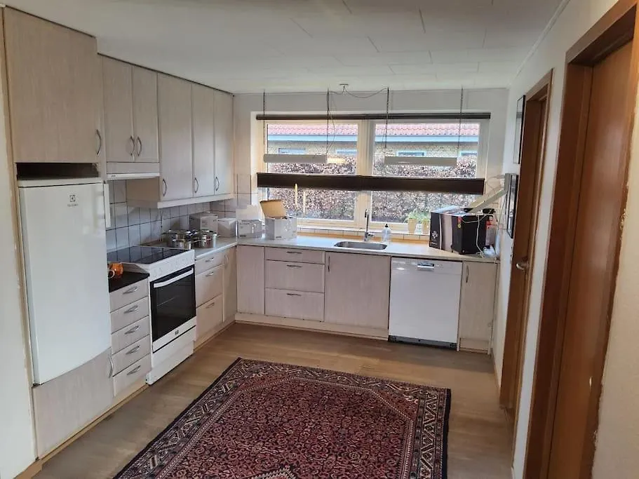 Family Friendly Apt B, 900M To Lego House, Parking, Legoland, Lalandia Billund 0*,  Denmark