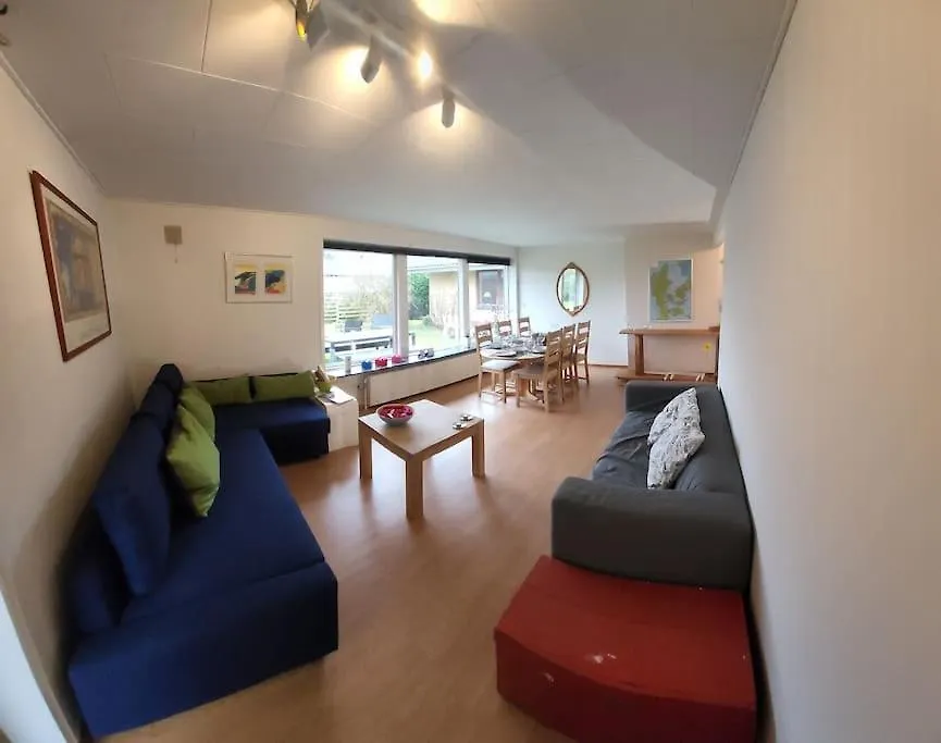 Family Friendly Apt B, 900M To Lego House, Parking, Legoland, Lalandia Billund