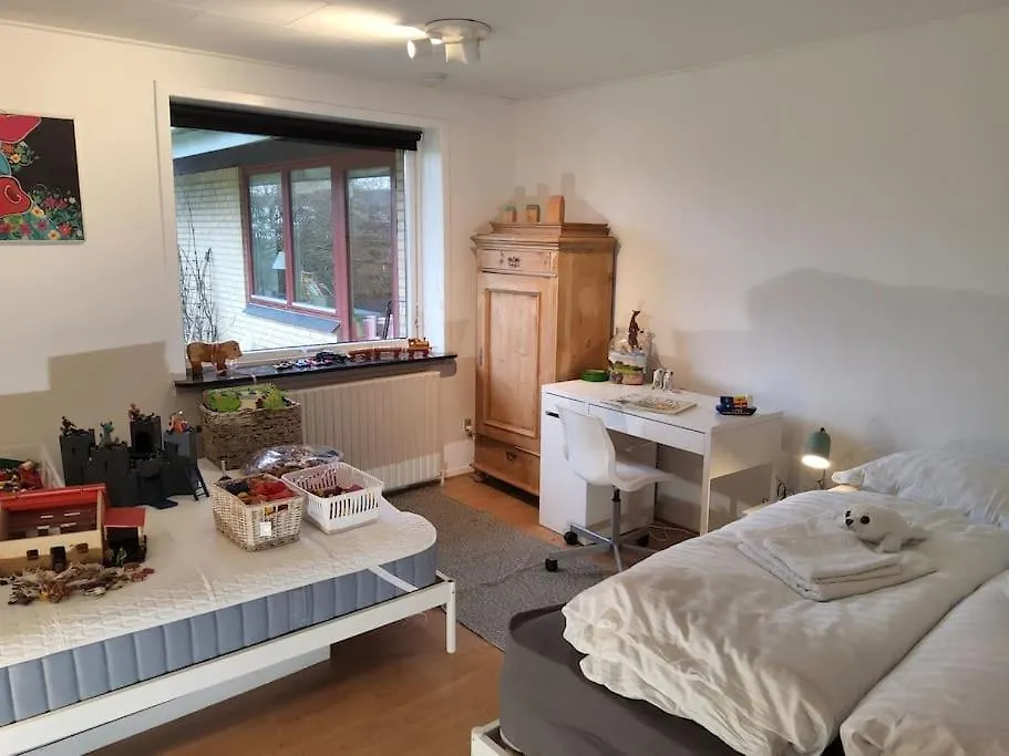 Family Friendly Apt B, 900M To Lego House, Parking, Legoland, Lalandia Billund Apartment