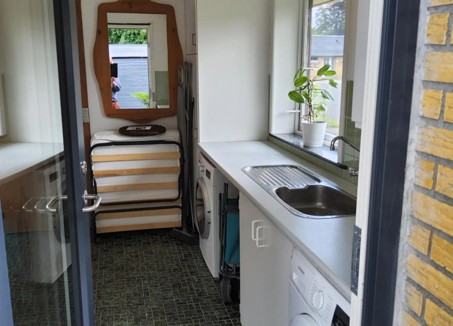 Family Friendly Apt B, 900M To Lego House, Parking, Legoland, Lalandia Billund 0*,  Denmark